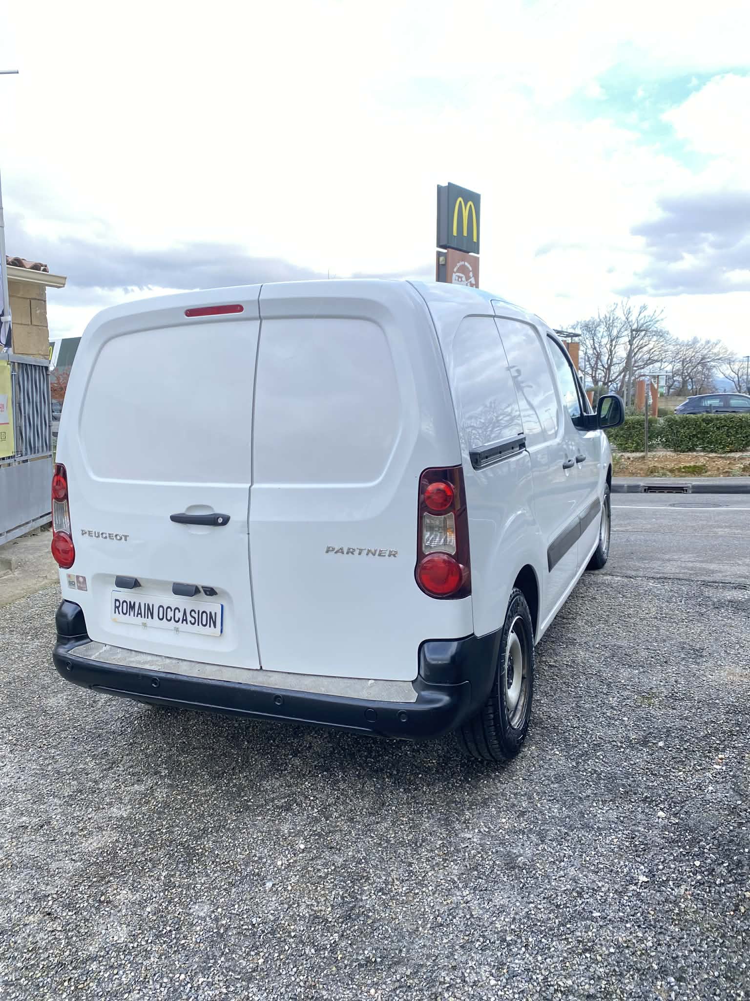 Peugeot Partner  1.6 BlueHDi 100ch  DIESEL. 130000km