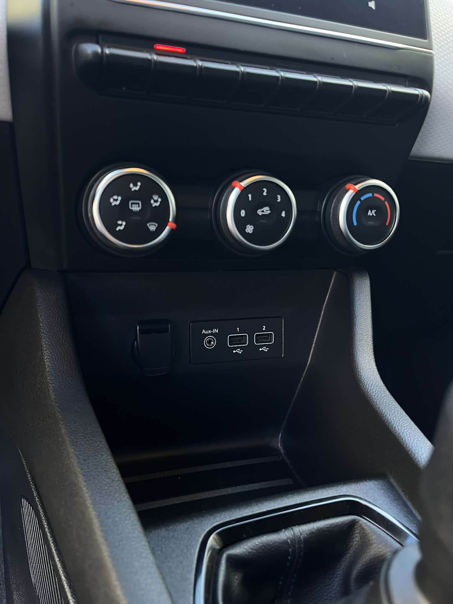 RENAULT CLIO V  1.0 TCE 90ch  EVOLUTION  30 000 km   2023