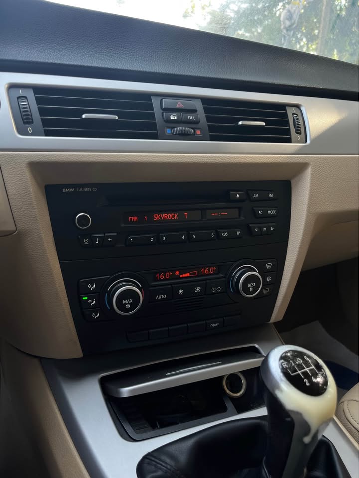 BMW série 3 e91 touring 320d 177ch 2008  195 000 km