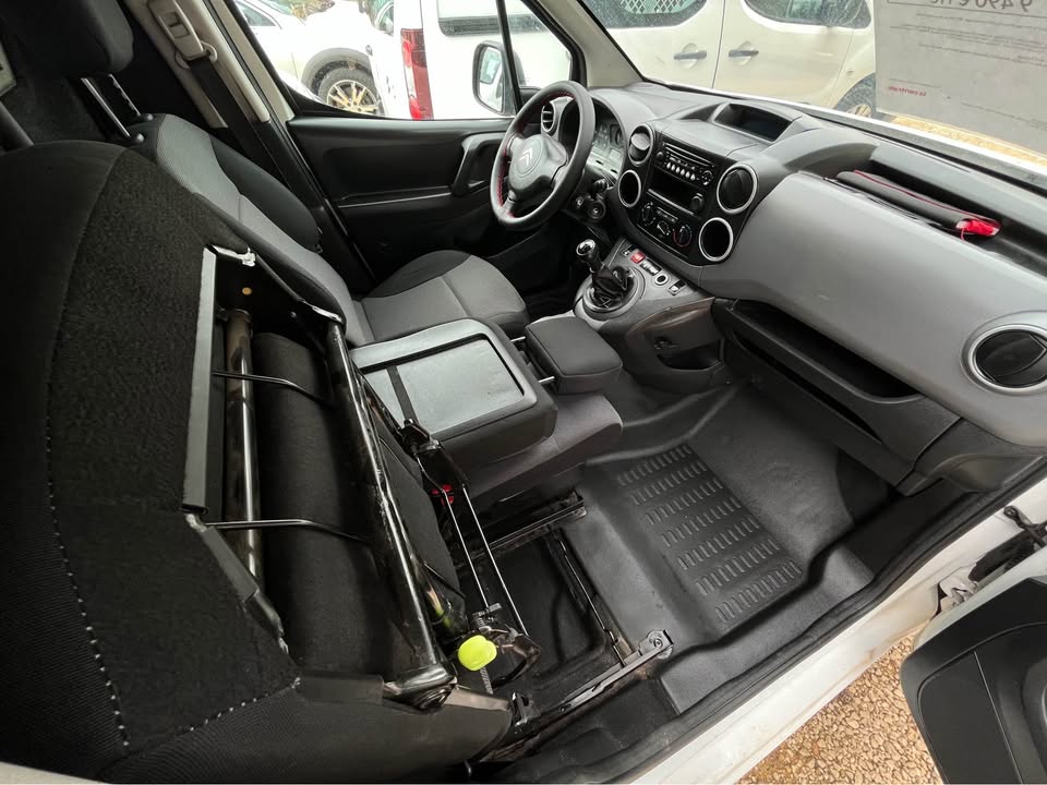 Citroën berlingo   2019   105 000 km   DIESEL