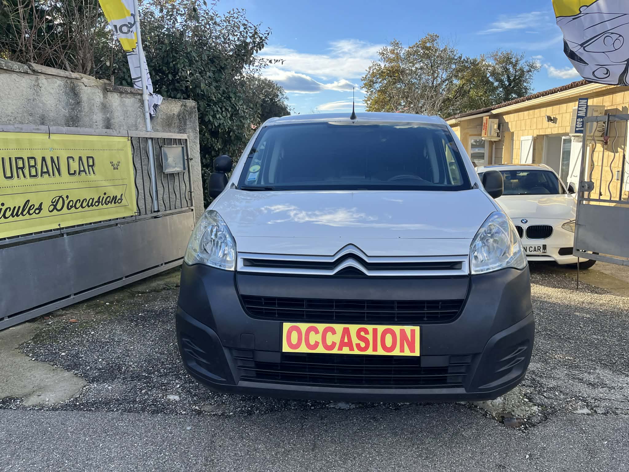 CITROEN BERLINGO II  1.6 BLUEHDI 100ch  S&S CLUB M ETG6   Boite Automatique   Diesel