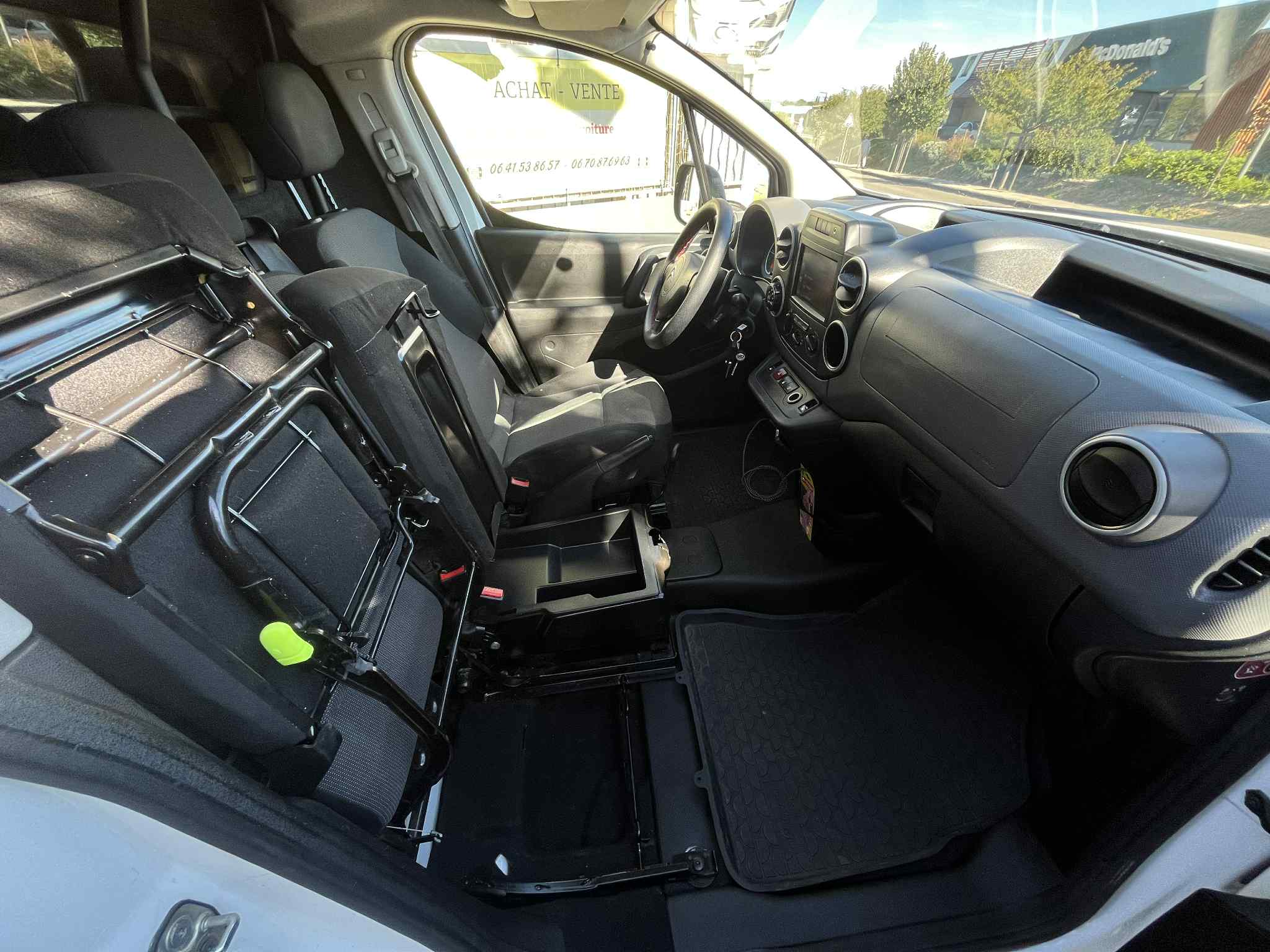 CITROEN BERLINGO II      phase 2     125 000 km    2017    BOITE AUTOMATIQUE