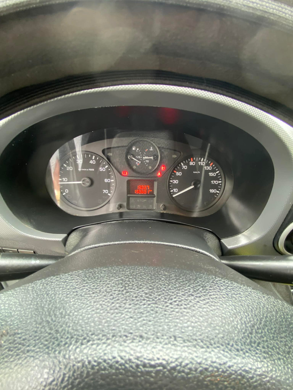 Peugeot Partner  1.6 BlueHDi 100ch  DIESEL. 130000km