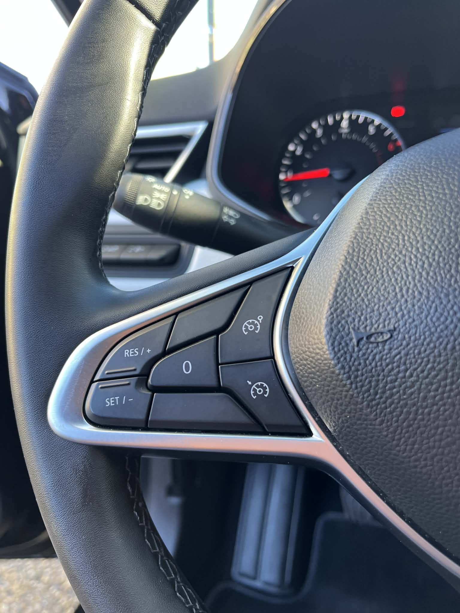 RENAULT CLIO V  1.0 TCE 90ch  EVOLUTION  30 000 km   2023