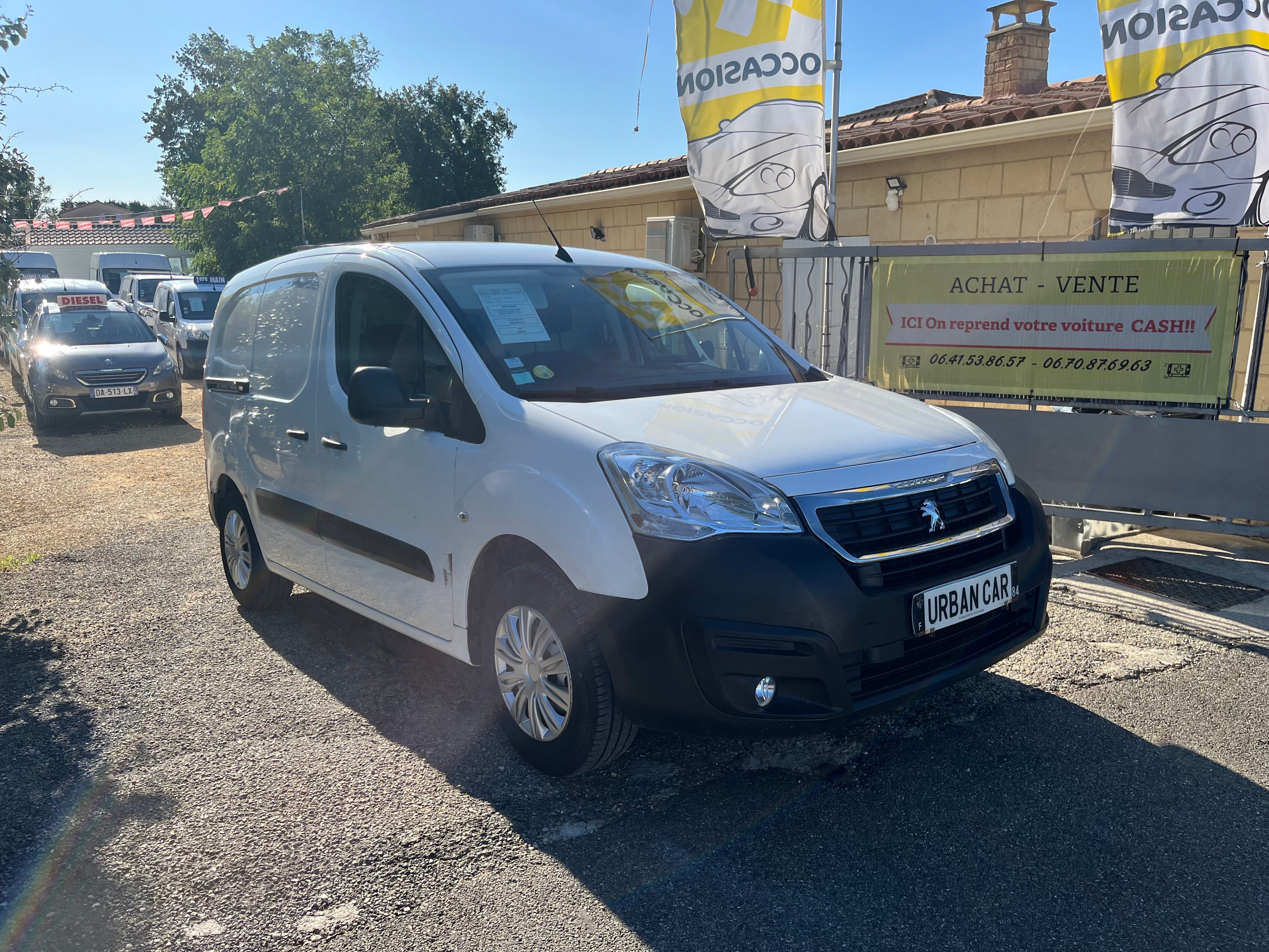 PEUGEOT PARTNER  FOURGON STANDARD   1.6 BLUEHDI  100ch  PREMIUM PACK  109 000 km