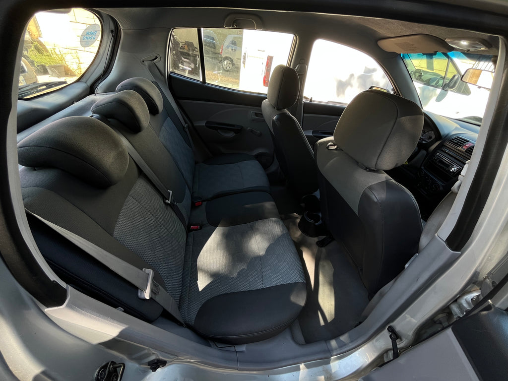 KIA   Picanto   1.0   61 ch   Essence  123 000 km