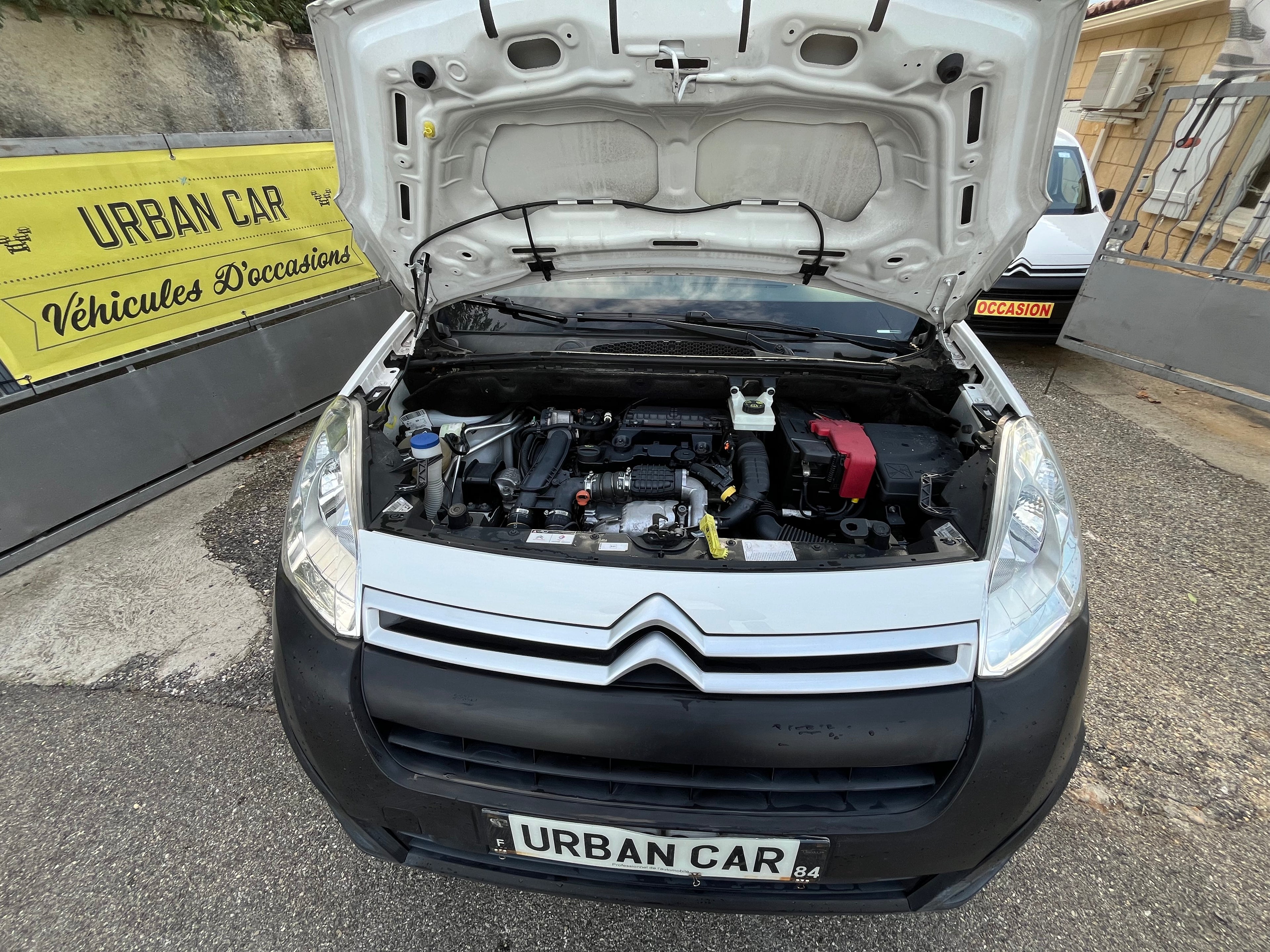 CITROËN Berlingo  II      1.6 BLUEHDI   BUSINESS   TAILLE M  105 000 km