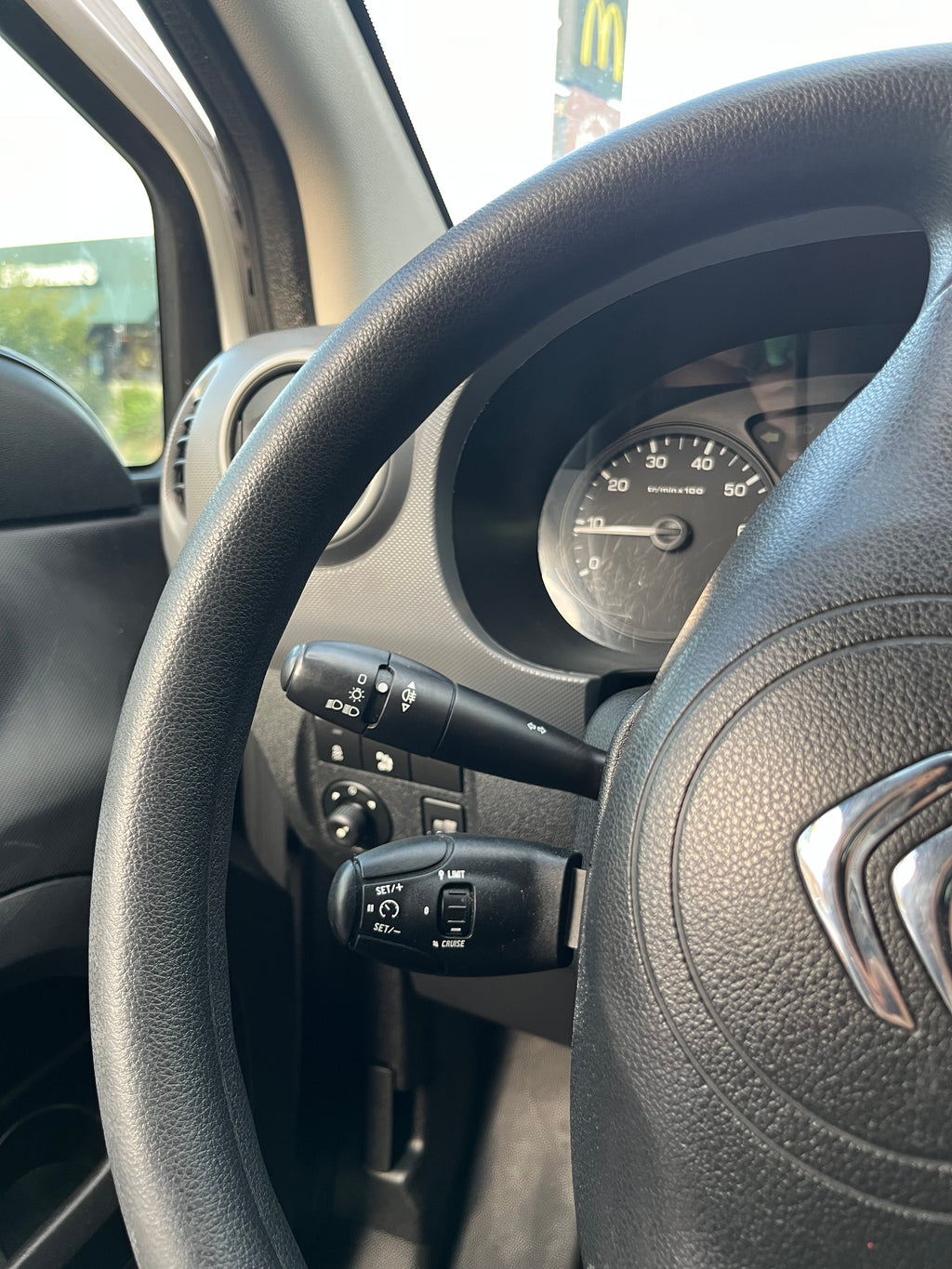 CITROËN Berlingo  II      1.6 BLUEHDI   BUSINESS   TAILLE M  105 000 km