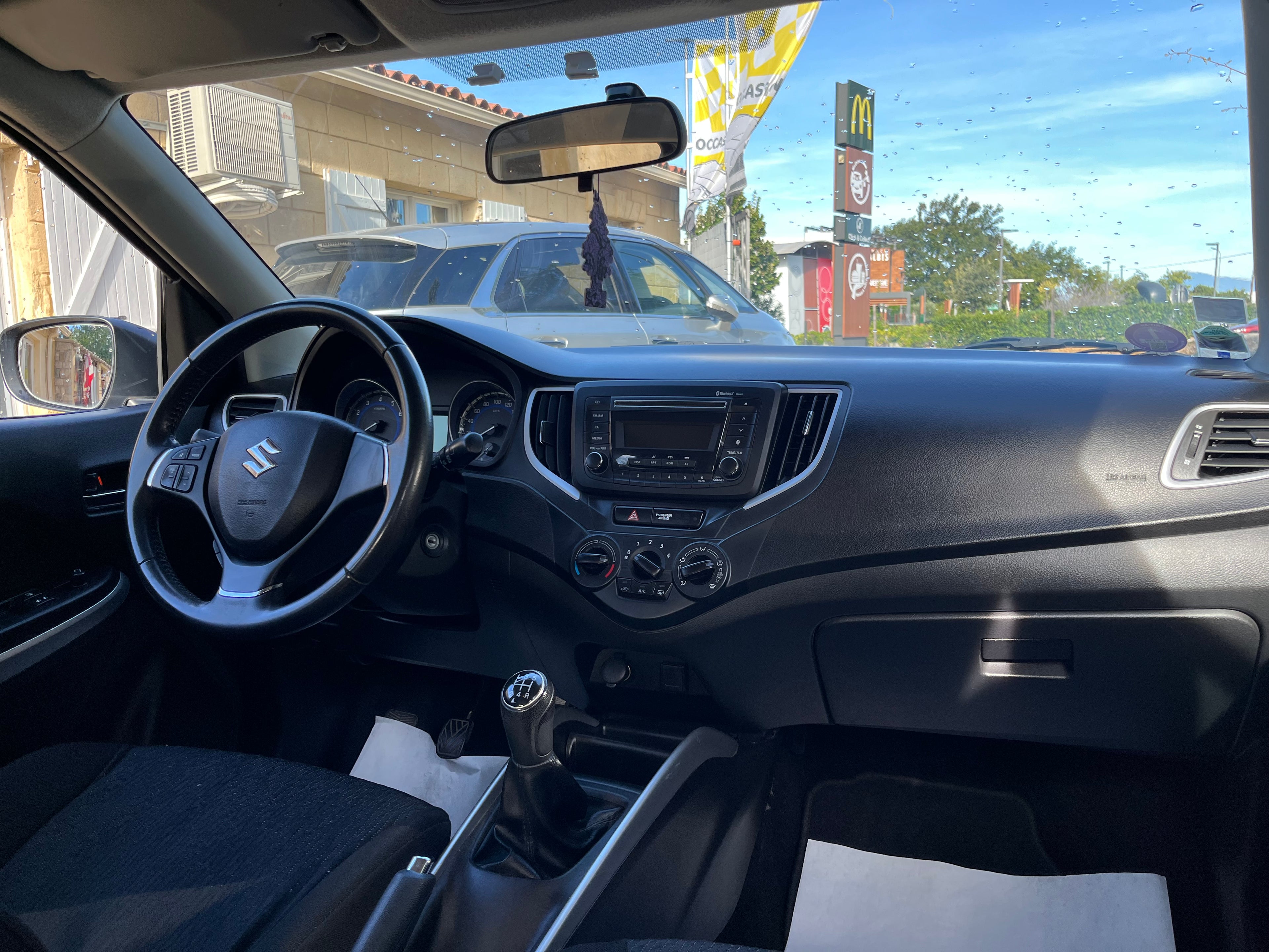 SUZUKI    Baleno  II     1.2 i  90ch  Essence   2017   60 000km