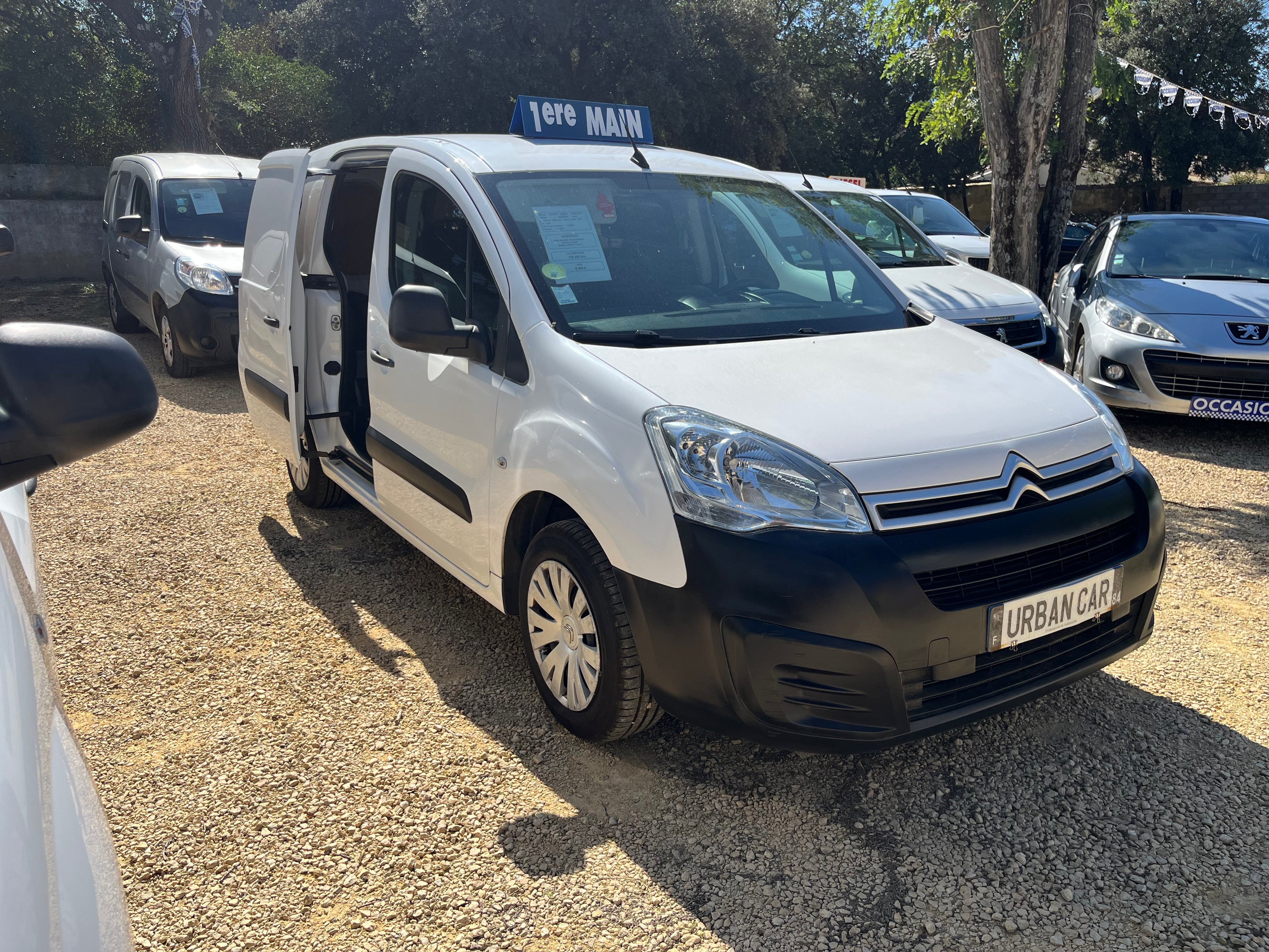 Citroën Berlingo  1.6 HDI  100ch  2018  150 700 km    Boîte de vitesse Automatique