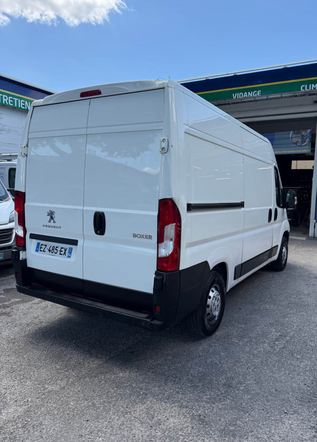 Peugeot boxer   2.0 HDI 131 ch    Diesel      57 270 km   2018