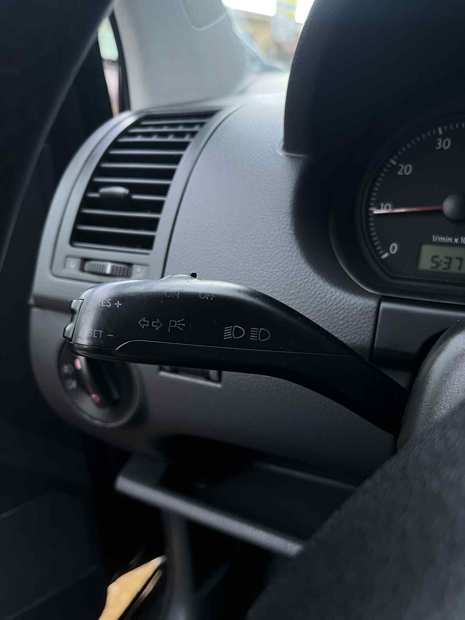 Volkswagen polo   Essence  Manuelle