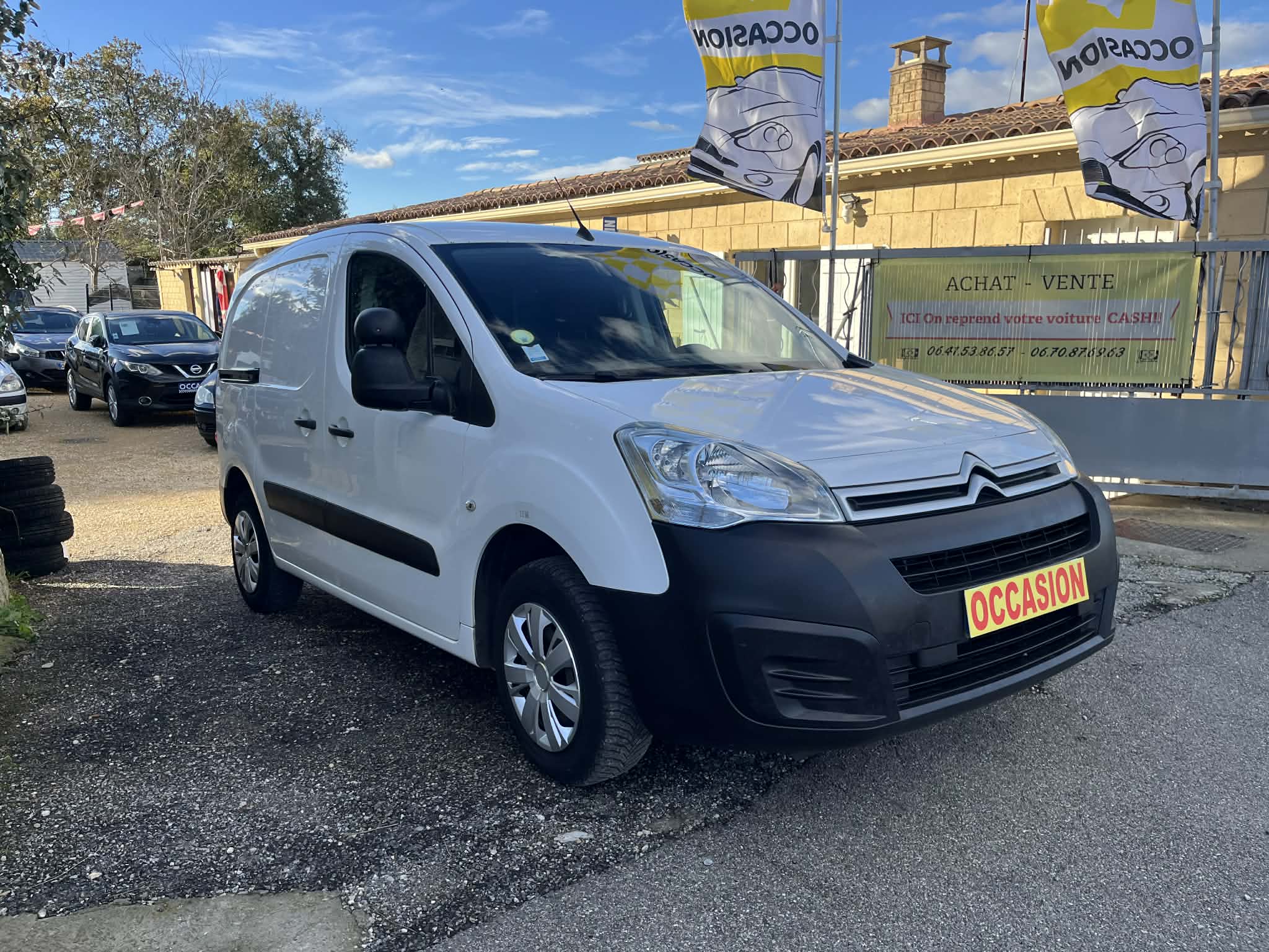CITROEN BERLINGO II  1.6 BLUEHDI 100ch  S&S CLUB M ETG6   Boite Automatique   Diesel