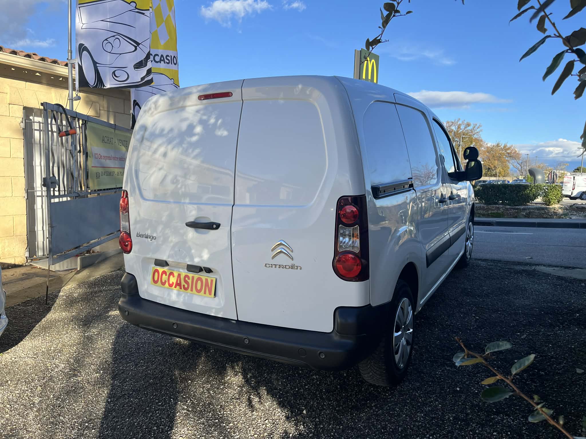 CITROEN BERLINGO II  1.6 BLUEHDI 100ch  S&S CLUB M ETG6   Boite Automatique   Diesel