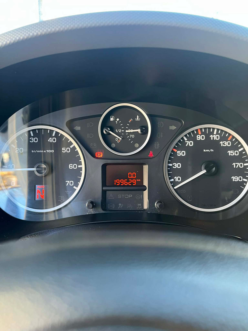 1.6 BLUEHDI 100ch  Boîte Automatique   199 000km 2018