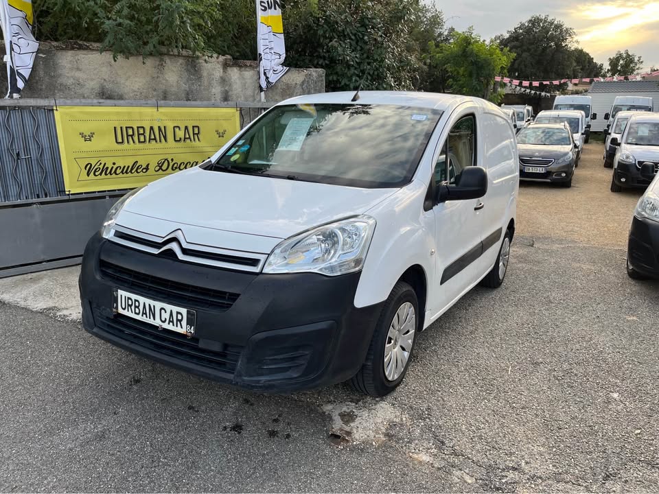 CITROËN Berlingo  II      1.6 BLUEHDI   BUSINESS   TAILLE M  105 000 km