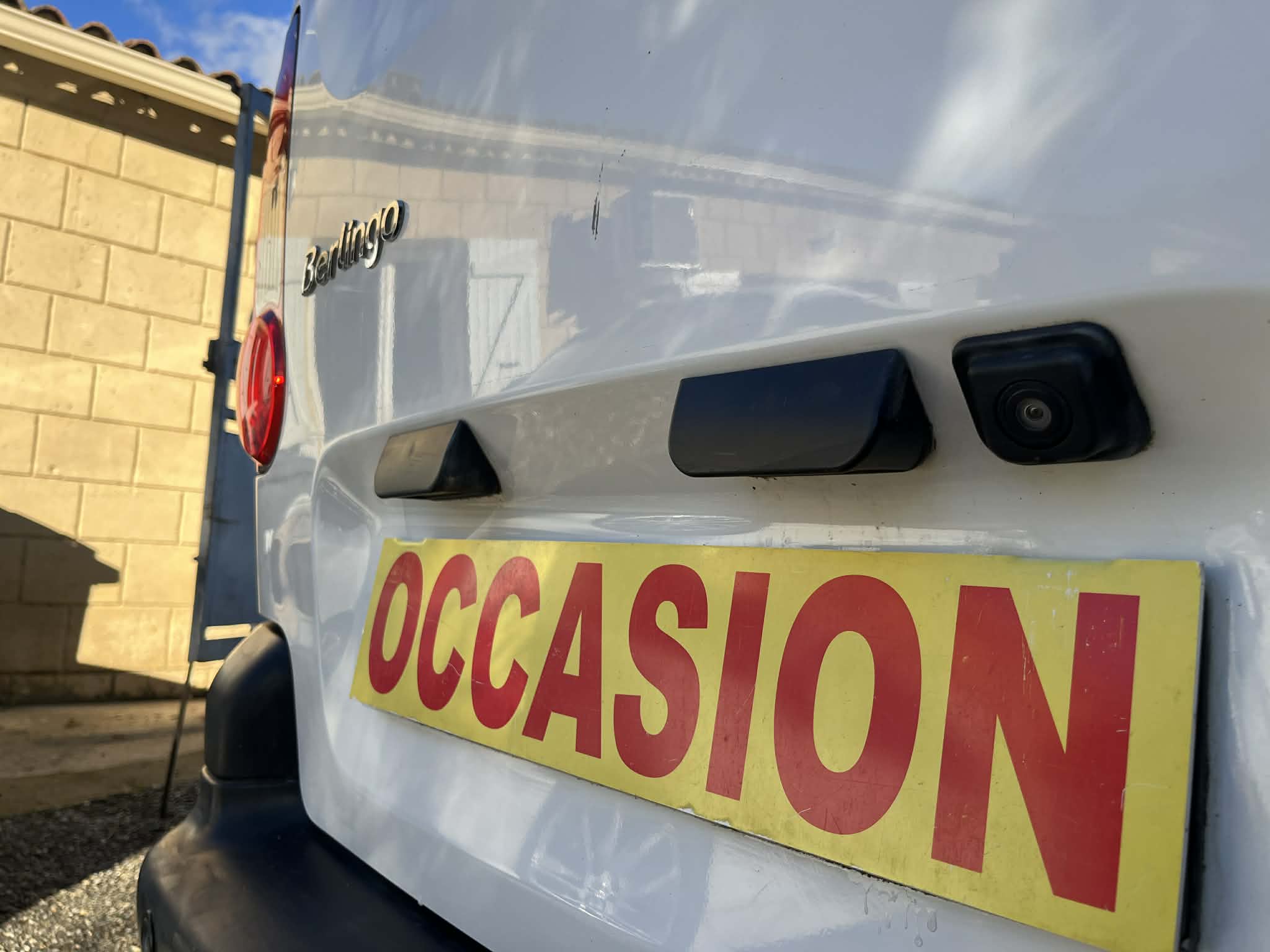 CITROEN BERLINGO II  1.6 BLUEHDI 100ch  S&S CLUB M ETG6   Boite Automatique   Diesel