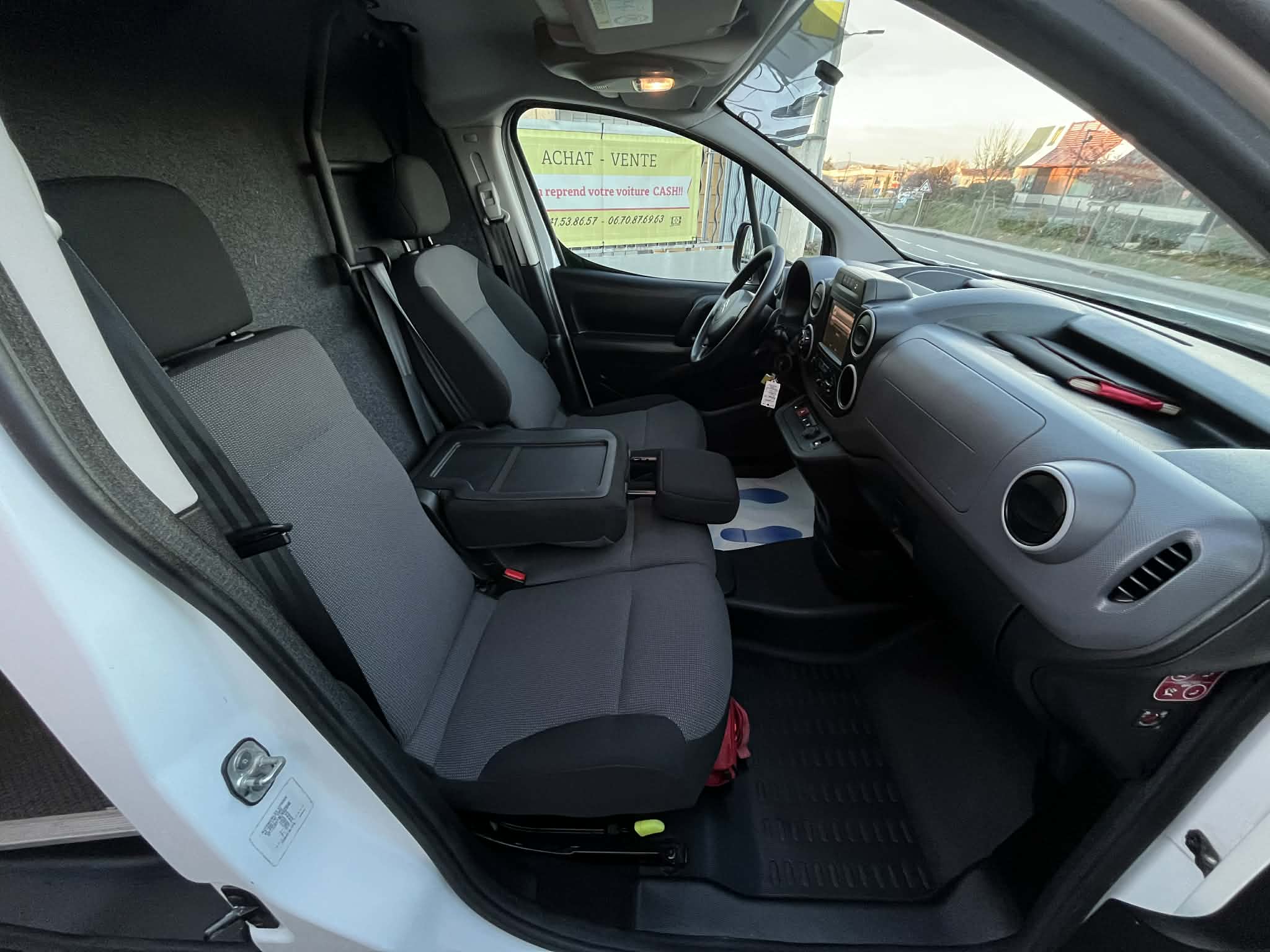 CITROËN Berlingo M 100ch  ETG6  Boîte Automatique 125 000 km  2018    DIESEL