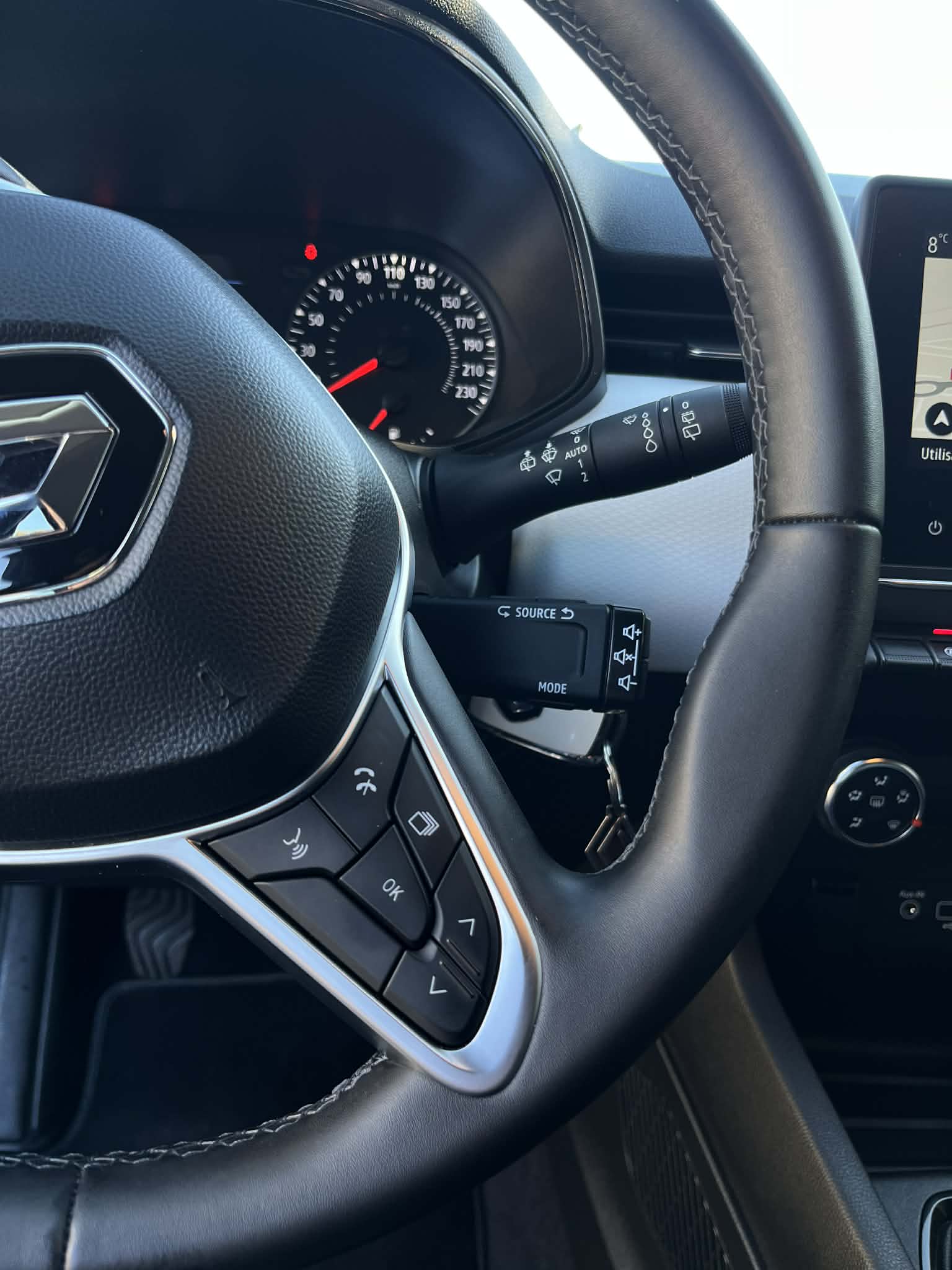 RENAULT CLIO V  1.0 TCE 90ch  EVOLUTION  30 000 km   2023