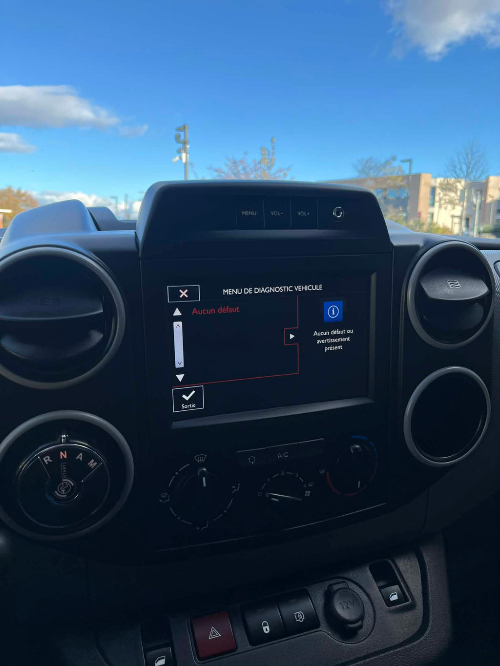 CITROEN BERLINGO II  1.6 BLUEHDI 100ch  S&S CLUB M ETG6   Boite Automatique   Diesel