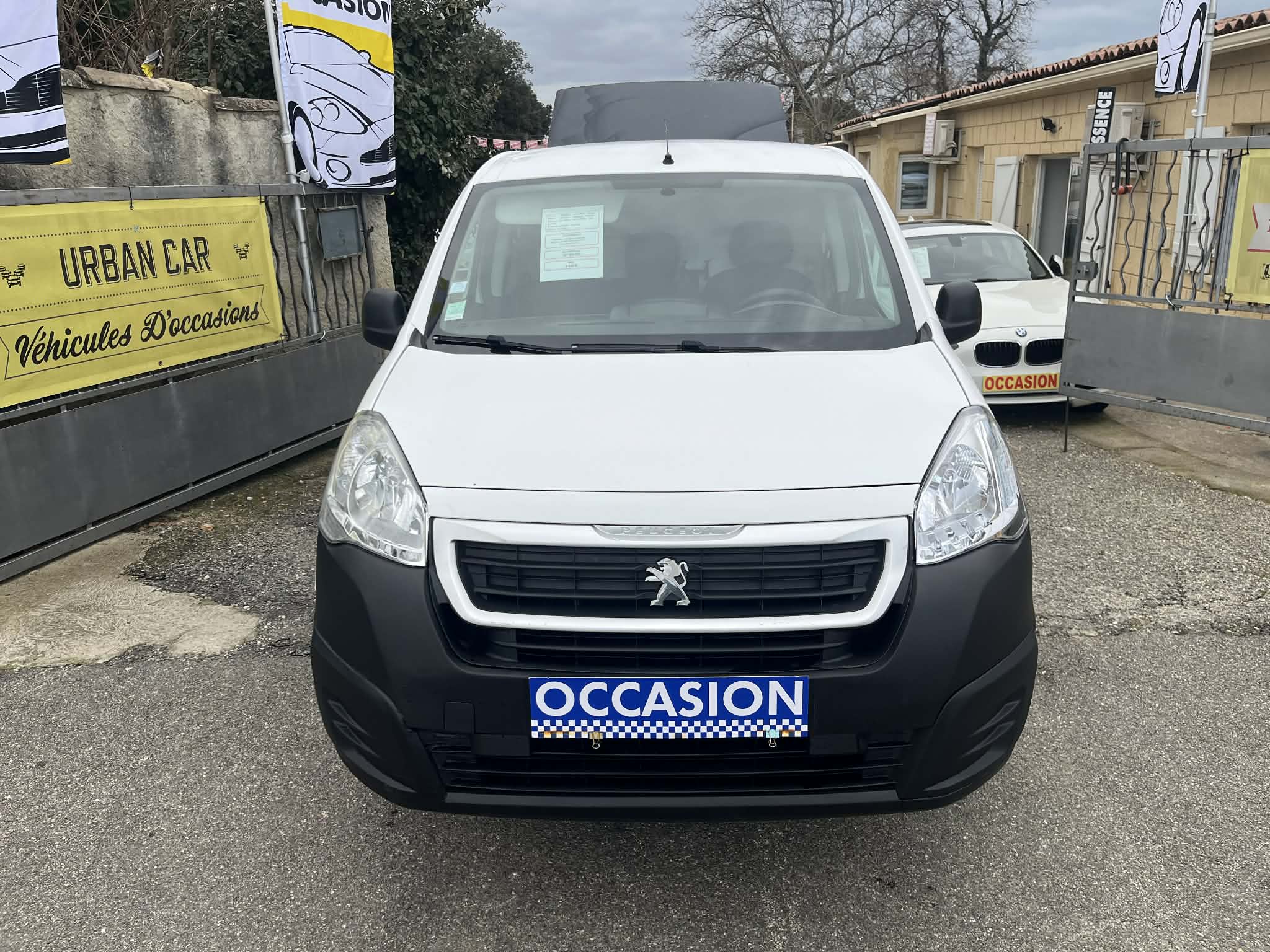 PEUGEOT PARTNER II      2018         107 000 km        DIESEL     100ch
