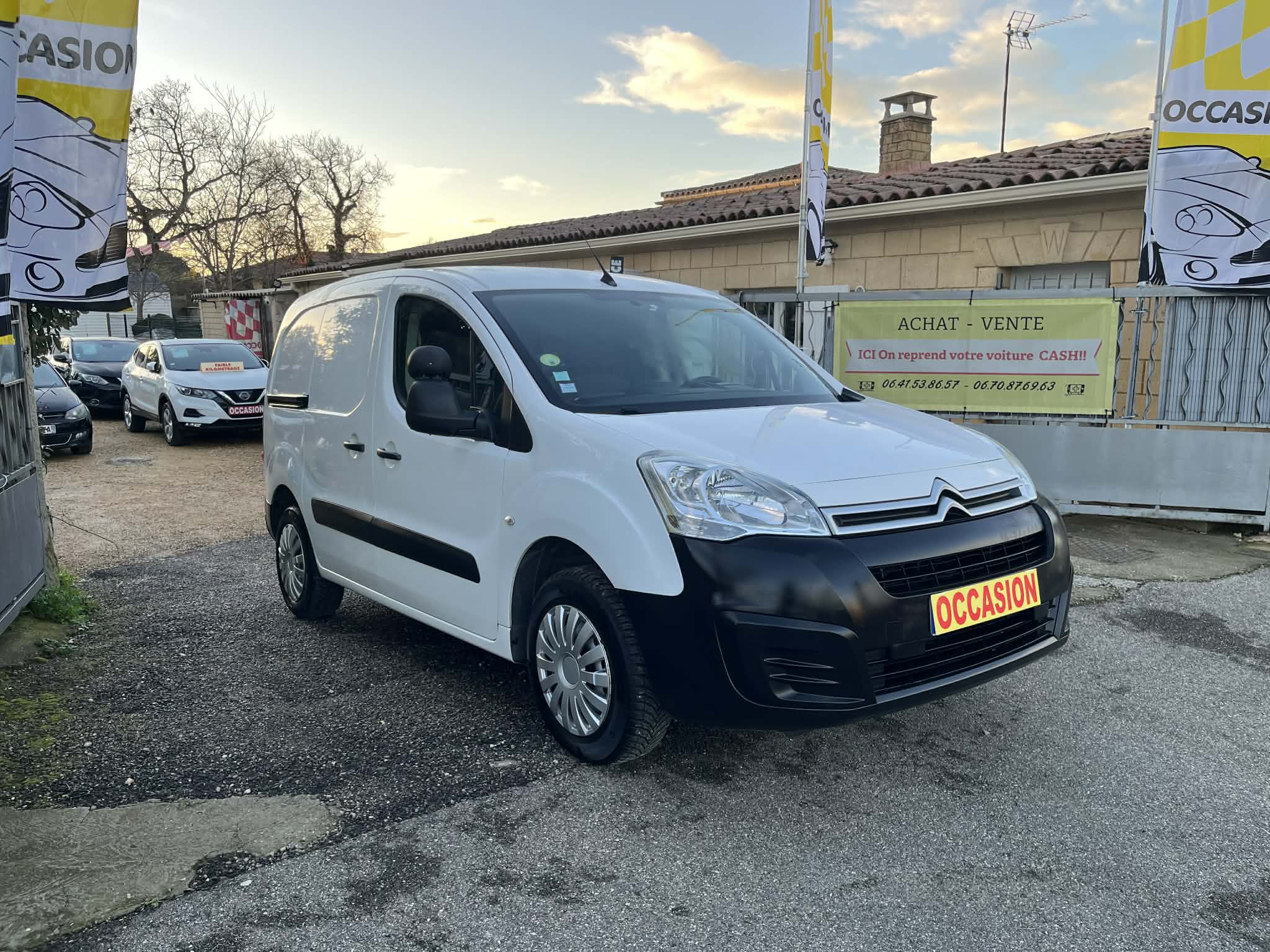 CITROËN Berlingo M 100ch  ETG6  Boîte Automatique 125 000 km  2018    DIESEL
