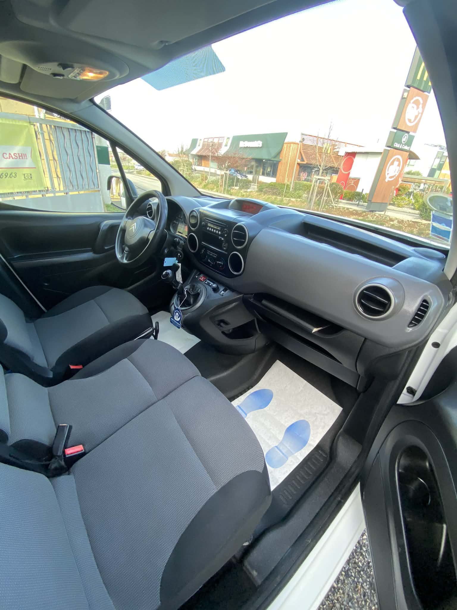 Citroën berlingo 1.6 blueHDI 100ch Diesel Boîte manuelle 100 000km