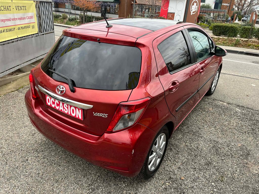 TOYOTA YARIS II    90ch  D-4D EXCELIA    Diesel   boite automatique