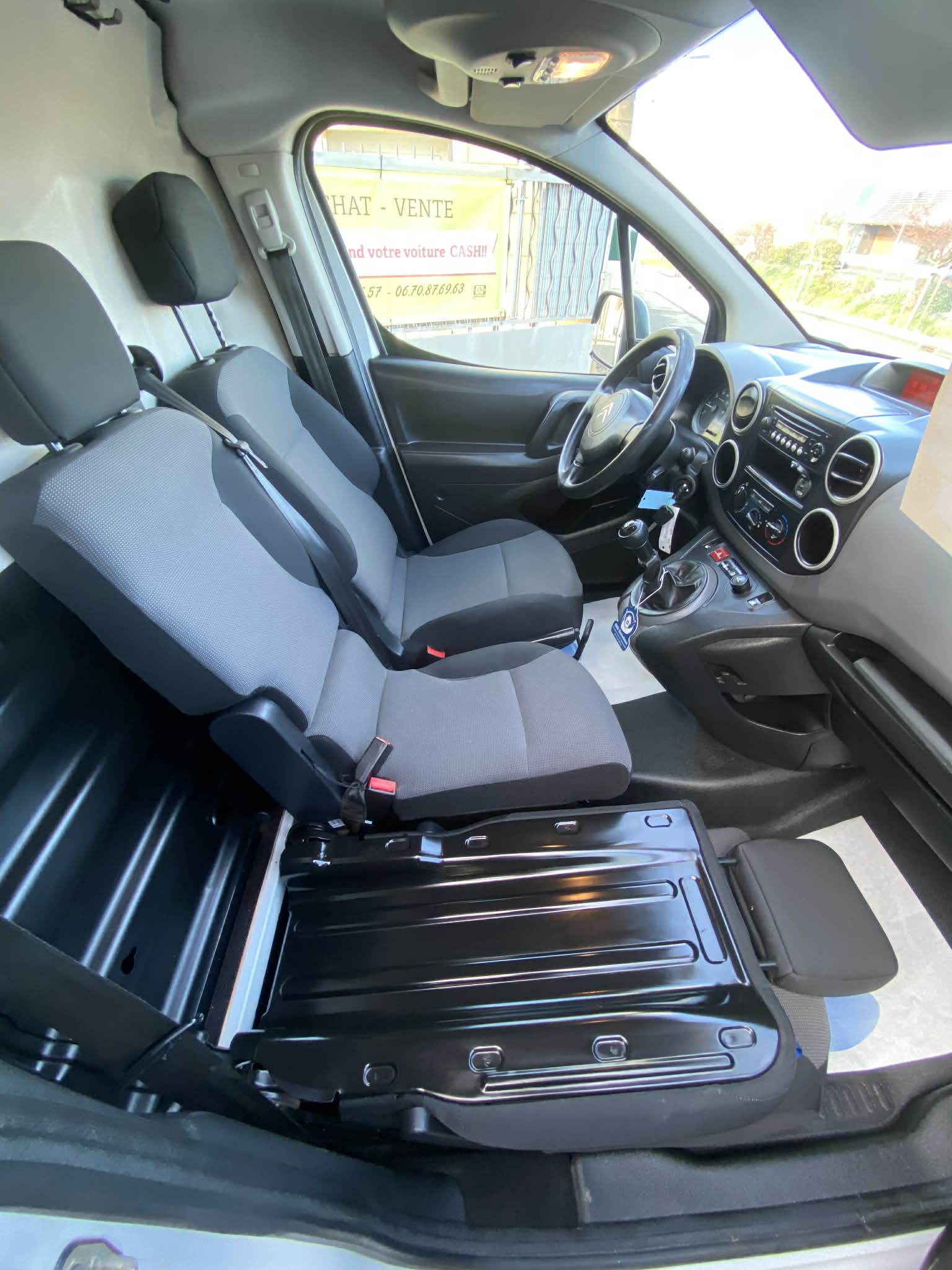 Citroën berlingo 1.6 blueHDI 100ch Diesel Boîte manuelle 100 000km